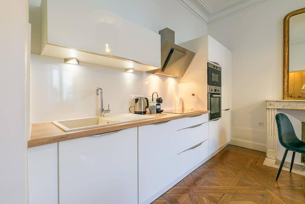 La Closerie Des Cordeliers Apartment *